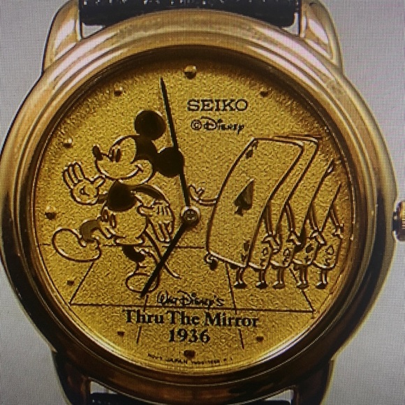 NWT Mickey Mouse Watch - Picture 1 of 3
